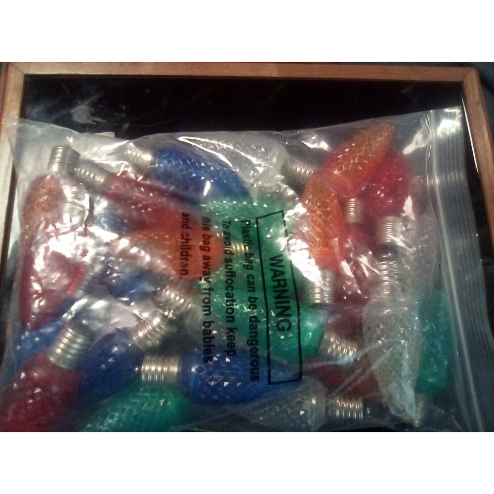 Minleon Multicolor Previous Generation LED 25 C9 Bulbs